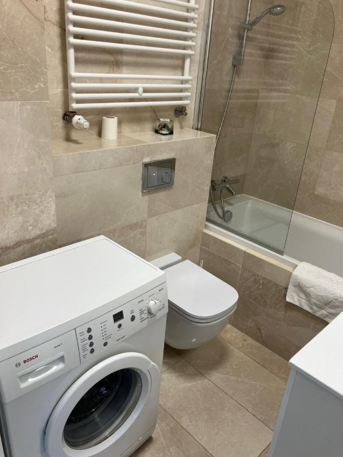 Jab Apartament Przy Klinice Business & Family Szczecin Eksteriør bilde